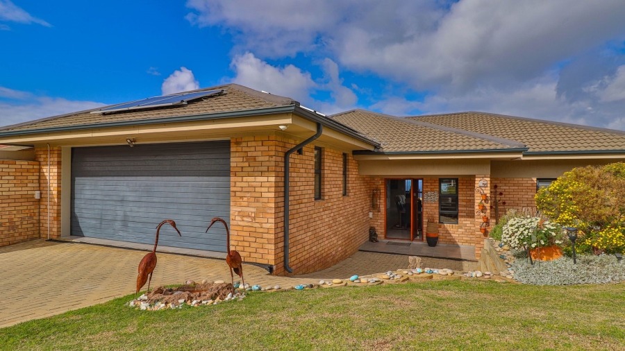 4 Bedroom Property for Sale in Dana Bay Western Cape